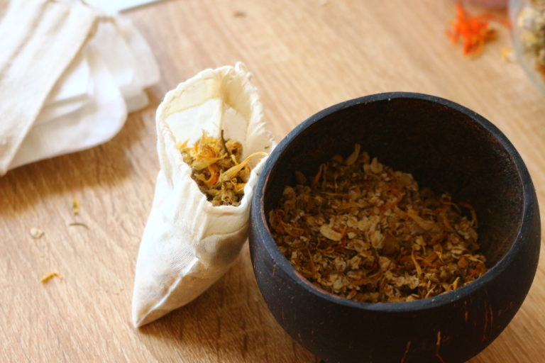 Bain apaisant pour les enfants à la Camomille et Calendula